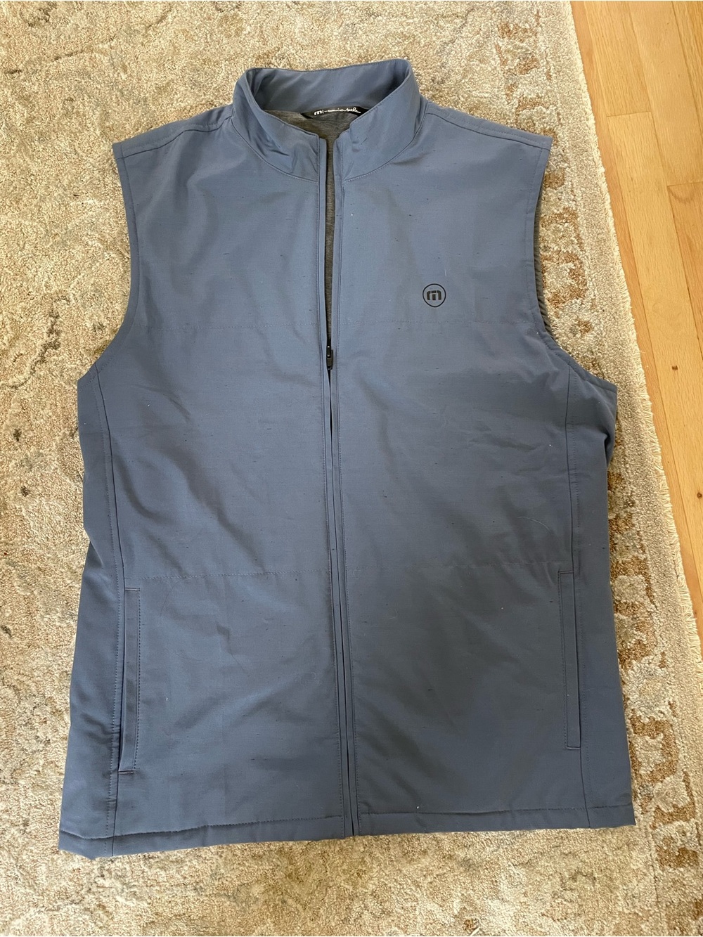 Travis Mathew Men's Apex Flex Golf Vest, slate blue. Great condition